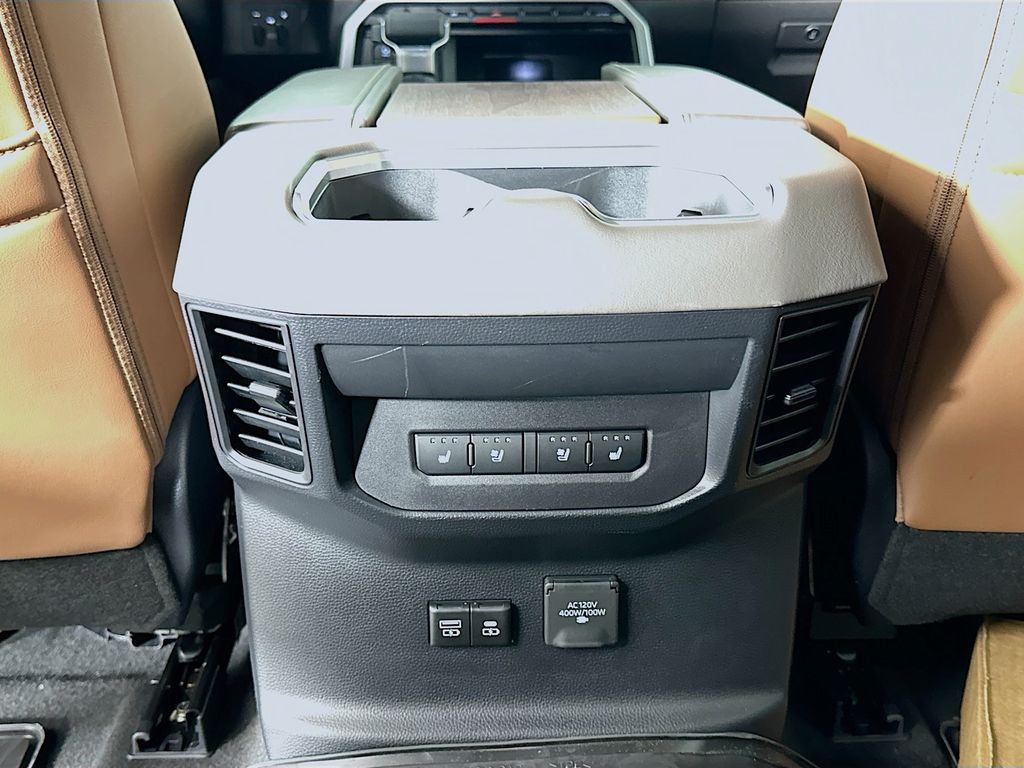 Thumbnail: 2025 Toyota Tundra - 25