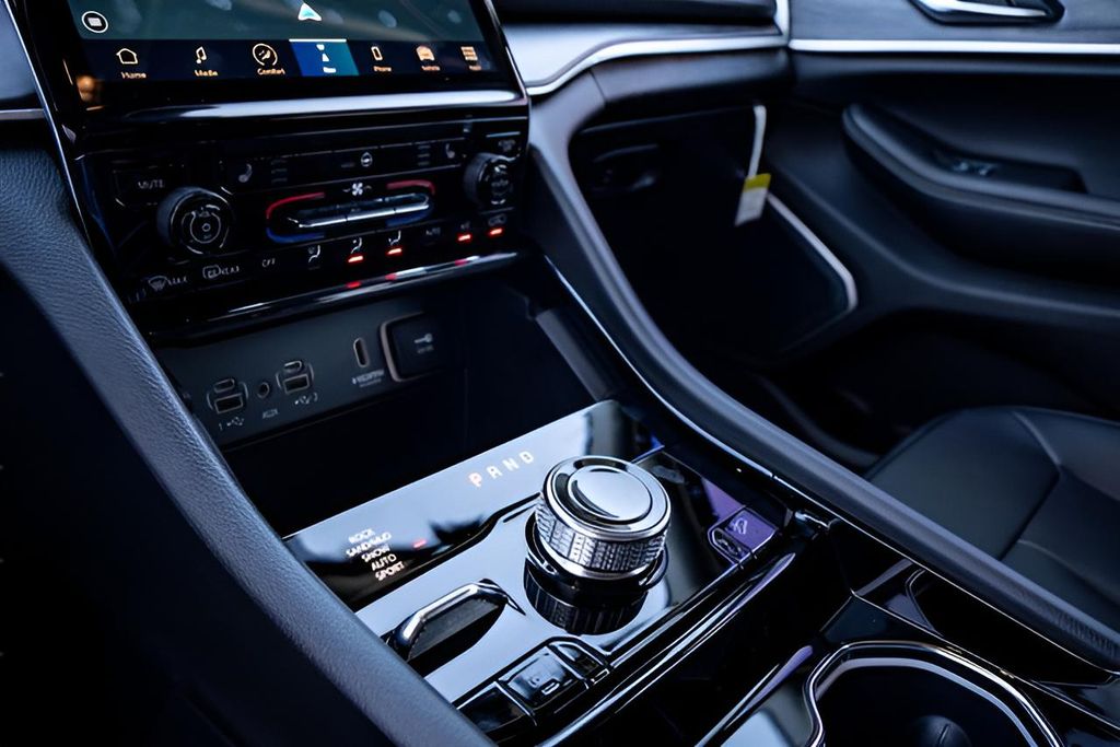 Used Car 2023 Jeep Grand Cherokee  4xe For Sale Under $30,000 In Austin, Texas