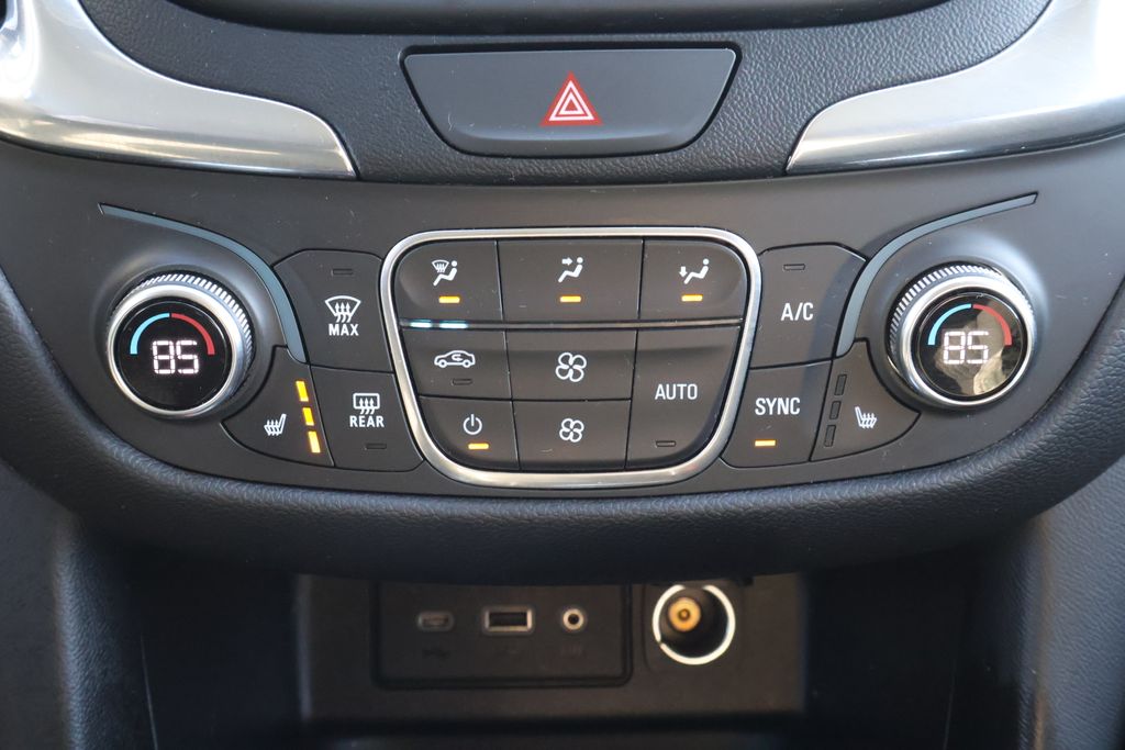 Thumbnail: 2019 Chevrolet Equinox - 17