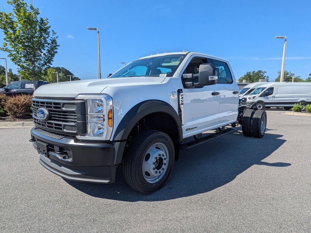 2026 Ford F-450 Chassis XL