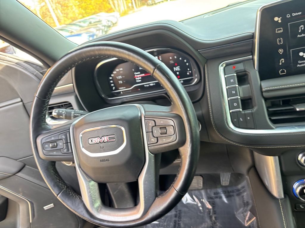 2022 GMC Yukon SLT 20