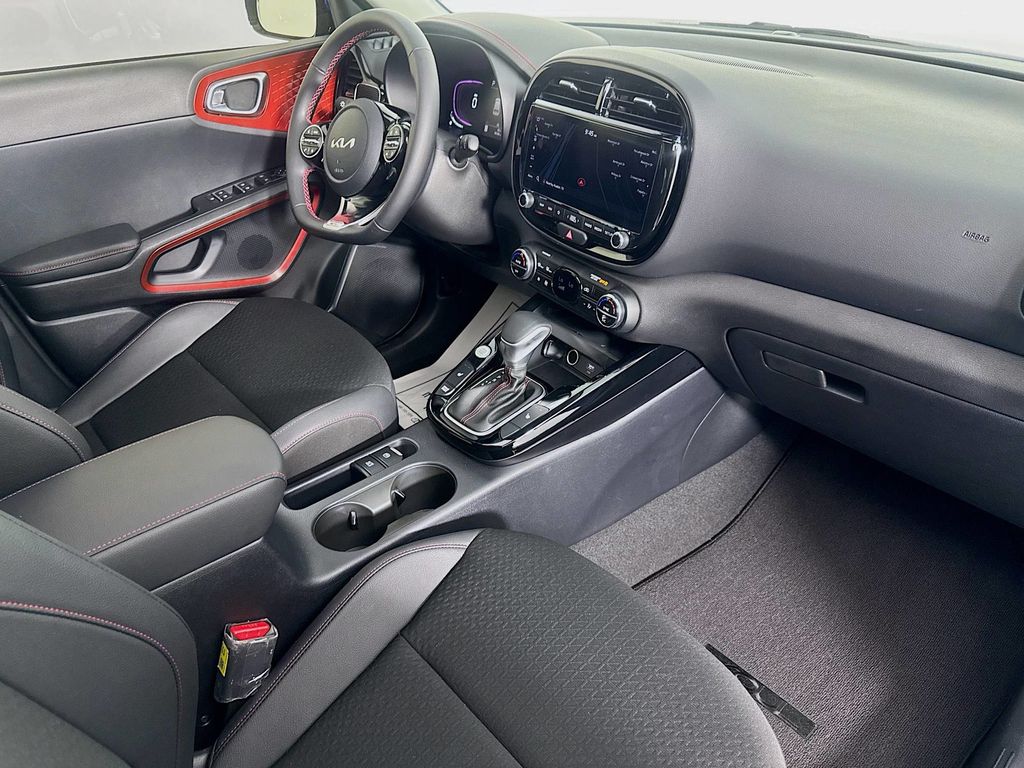 Used Car 2024 Kia Soul  Gt-line For Sale Under $25,000 In Austin, Texas