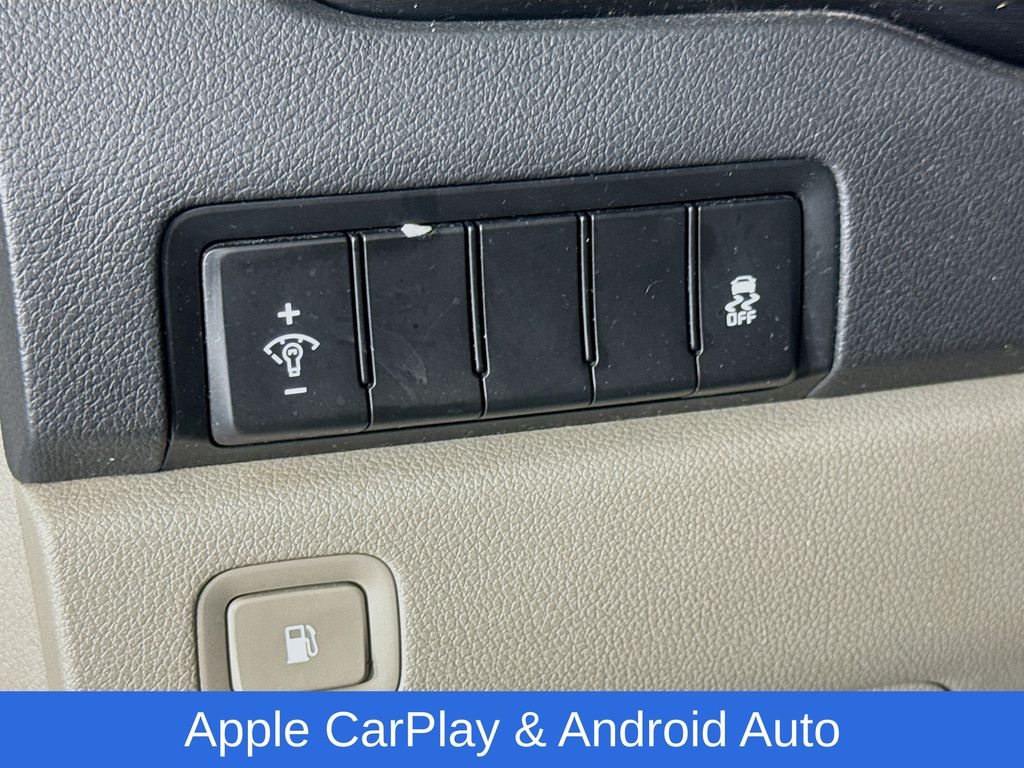 Used Car 2020 Kia Sedona  Lx For Sale Under $20,000 In Austin, Texas