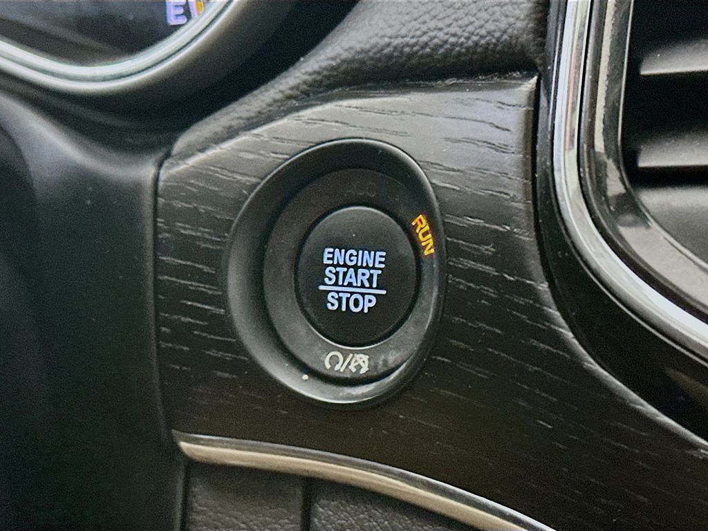 JeepGrand Cherokee27
