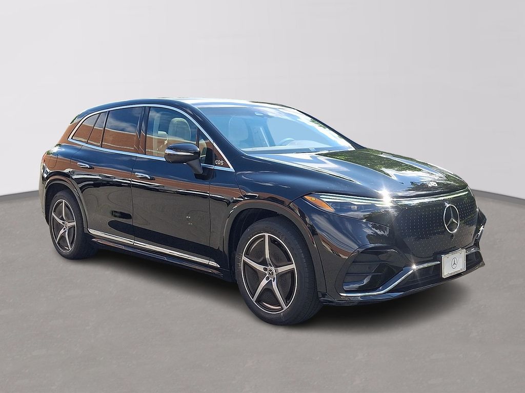 Thumbnail: 2023 Mercedes-Benz EQS - 3