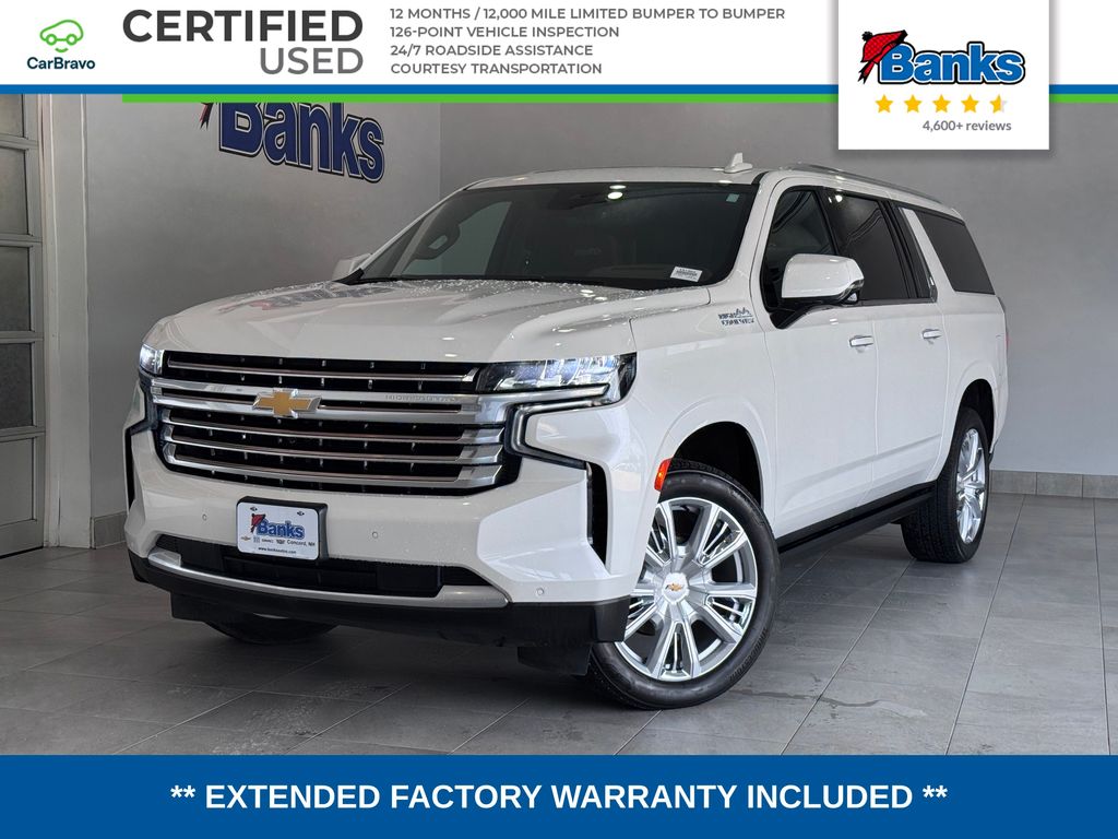 White (Iridescent Pearl Tricoat) 2024 Chevrolet Suburban SUV / Crossover Four-Wheel Drive 