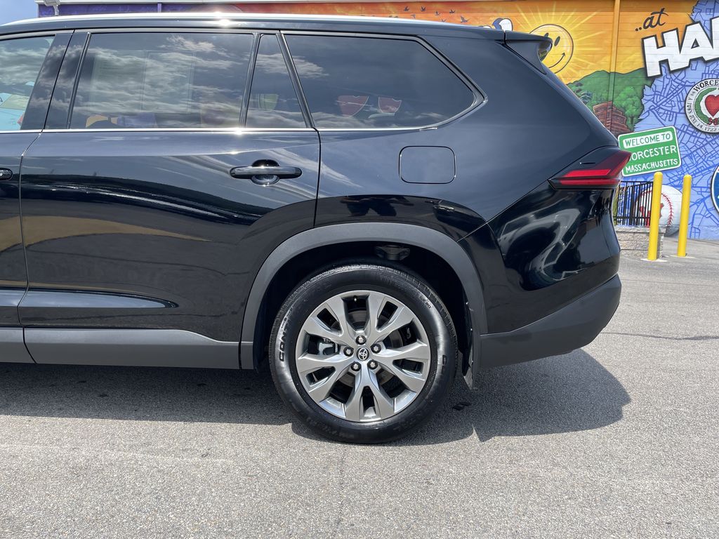 Used 2025 Toyota Grand Highlander Hybrid SUV