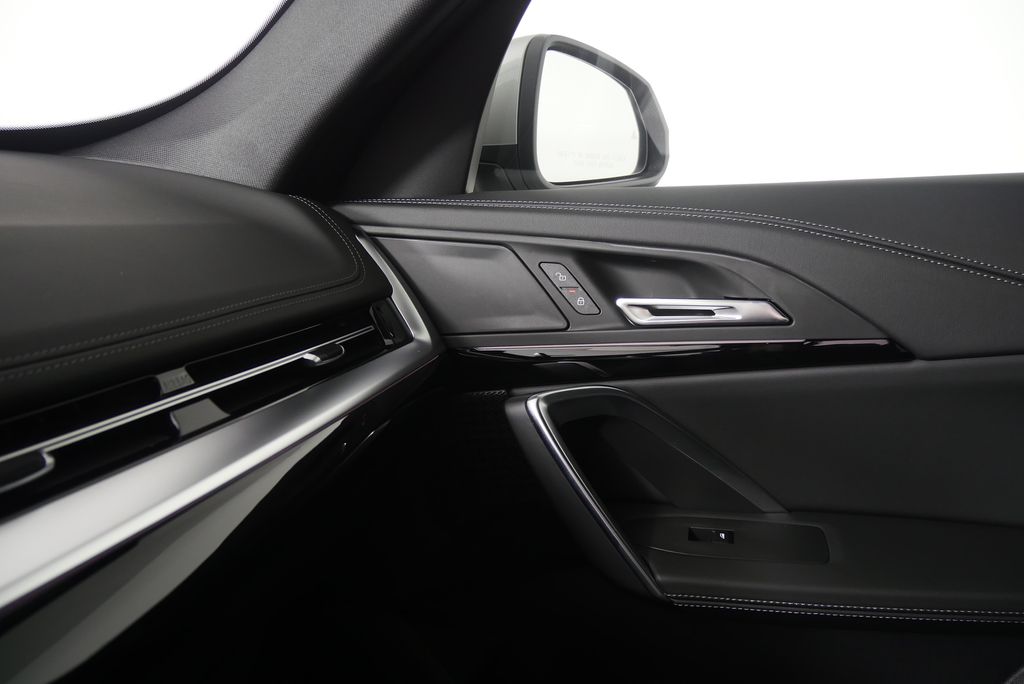 Thumbnail: 2026 BMW X1 - 25