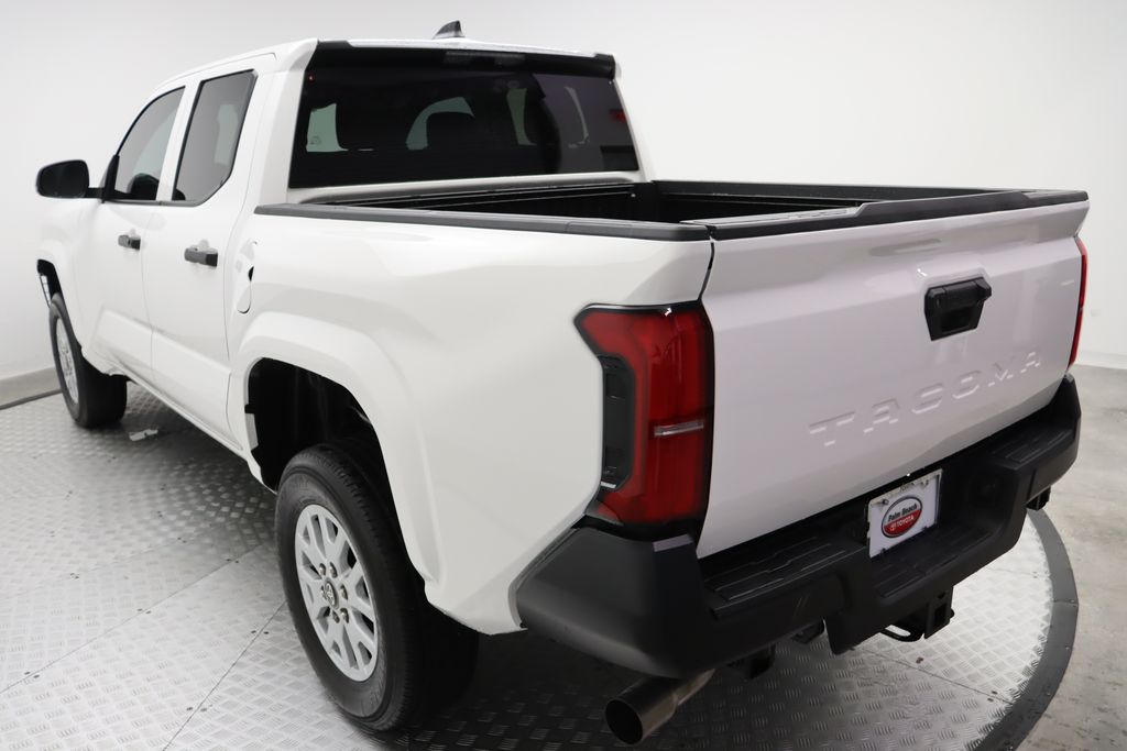 2024 Toyota Tacoma SR 11