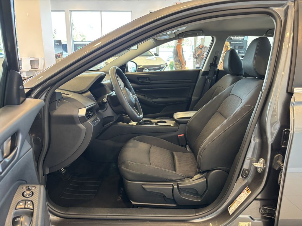 2023 Nissan Altima 2.5 S