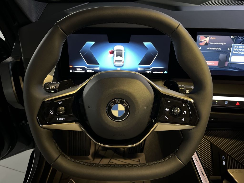 Thumbnail: 2025 BMW X3 - 14