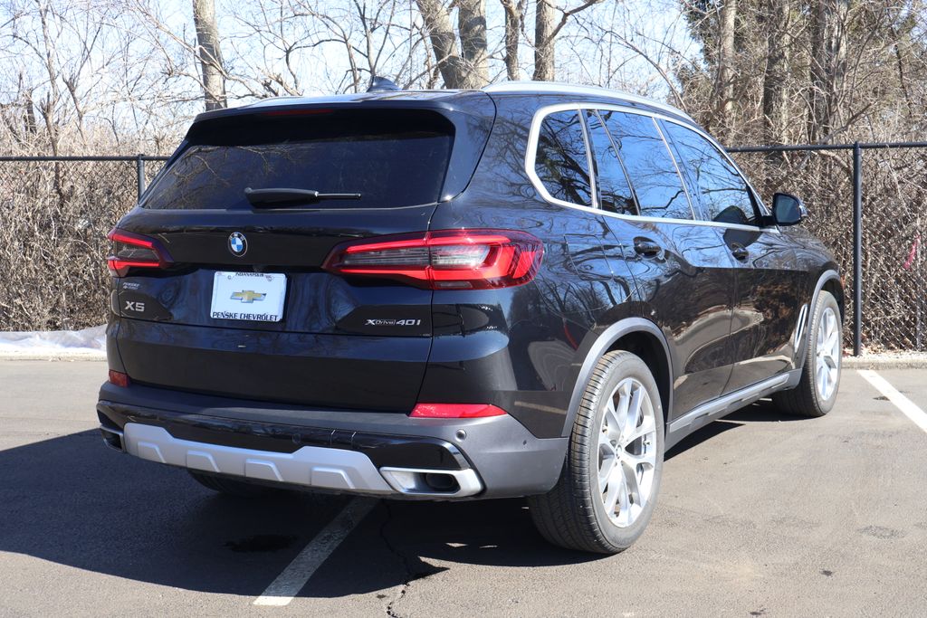 Thumbnail: 2023 BMW X5 - 11