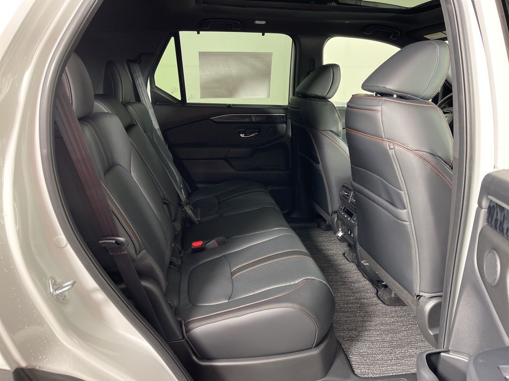 Thumbnail: 2026 Honda Passport - 13