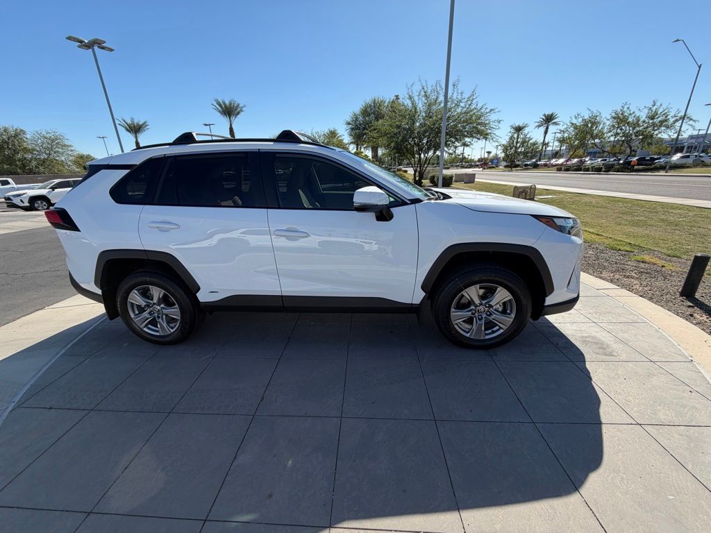 Thumbnail: 2025 Toyota RAV4 - 4