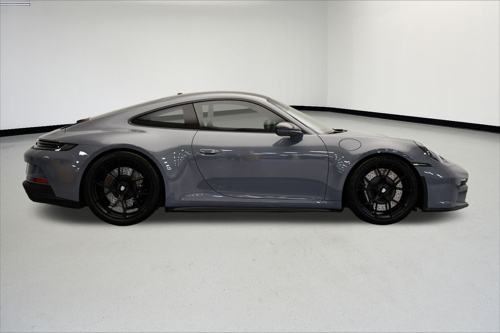 Thumbnail: 2024 Porsche 911 - 9