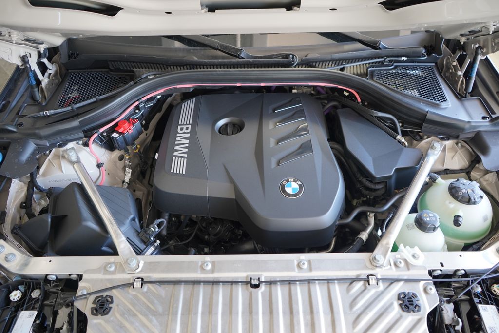 Thumbnail: 2026 BMW X3 - 21