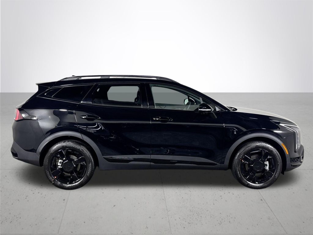 2026 Kia Sportage X-Line photo 2