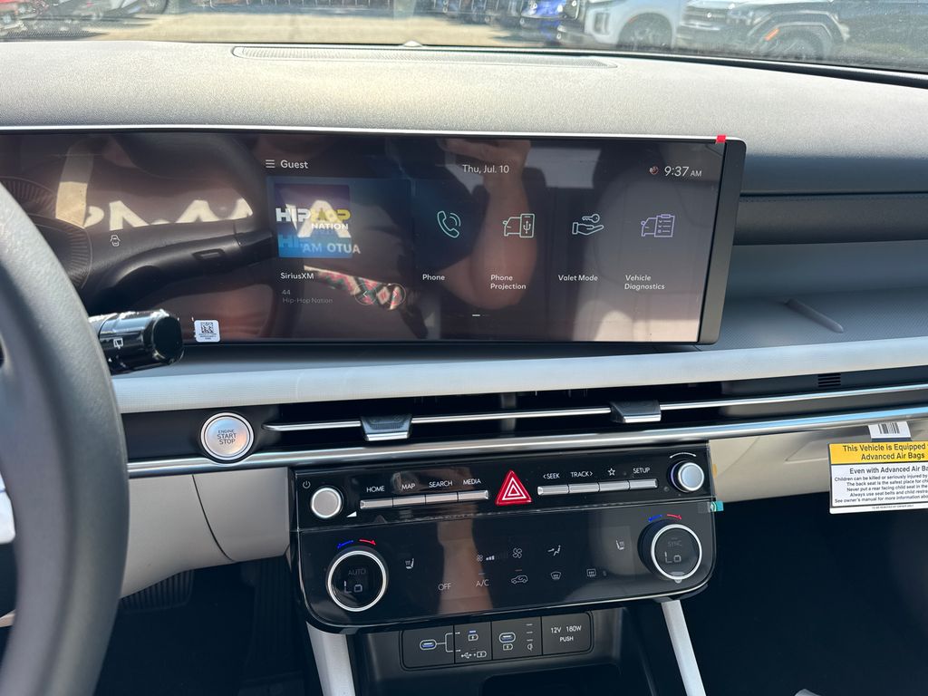 2025 Hyundai Tucson SEL photo 18
