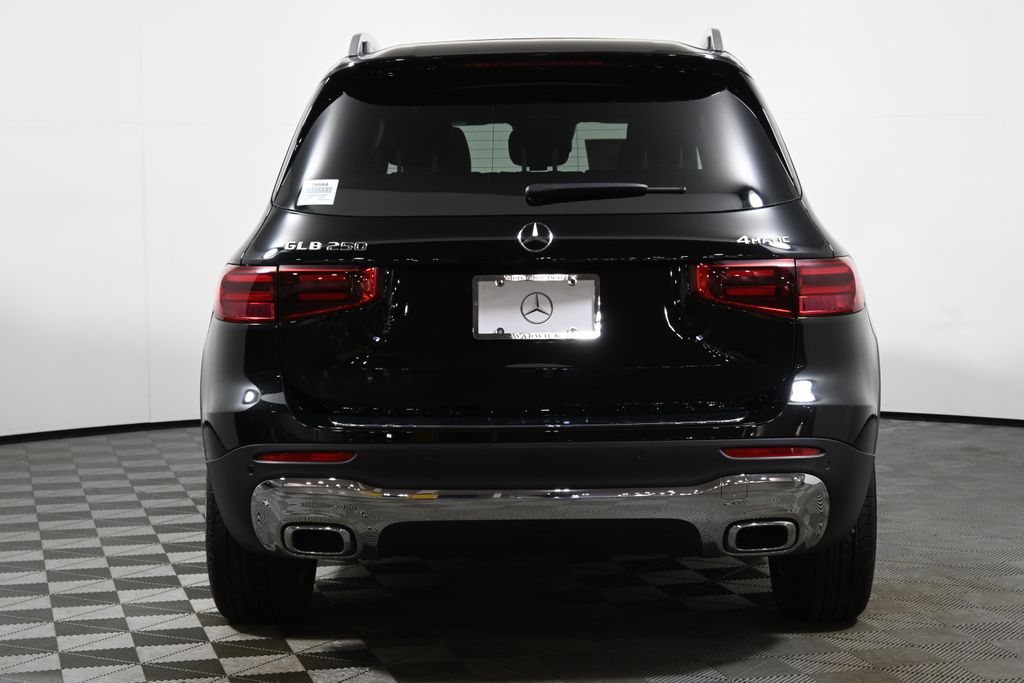 Thumbnail: 2026 Mercedes-Benz GLB - 6