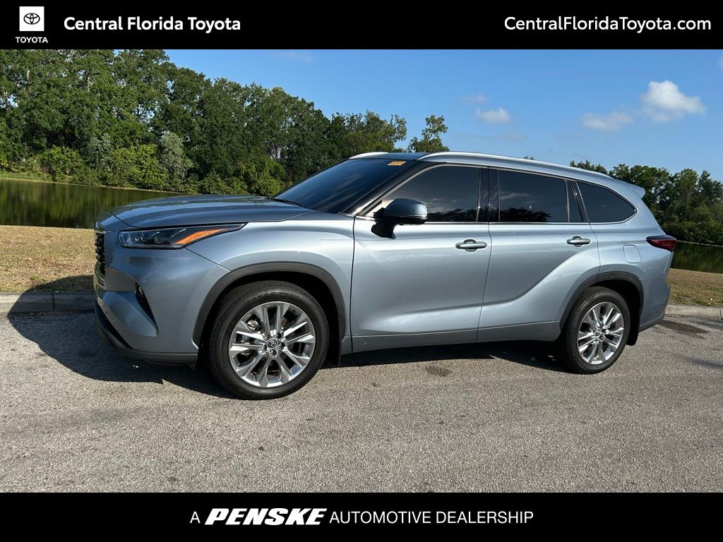 2023 Toyota Highlander Limited -
                Orlando, FL