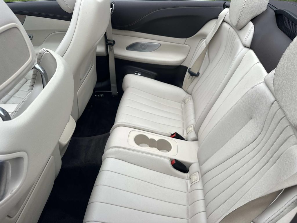 Thumbnail: 2019 Mercedes-Benz E-Class - 21