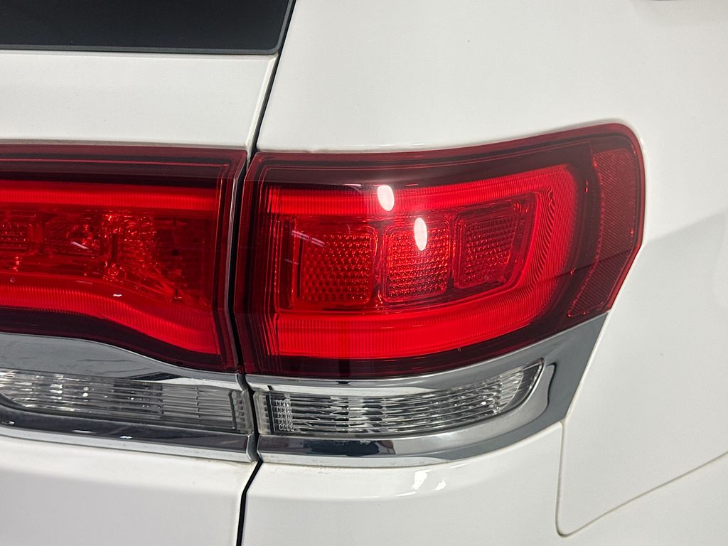 Used Car 2022 Jeep Grand Cherokee Wk  Limited For Sale Under $25,000 In Austin, Texas