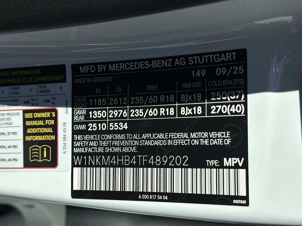 Thumbnail: 2026 Mercedes-Benz GLC - 25