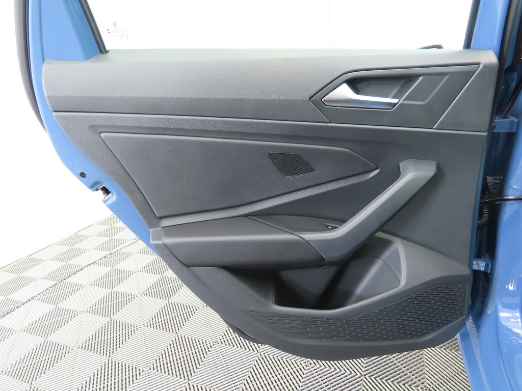 Thumbnail: 2025 Volkswagen Jetta - 26