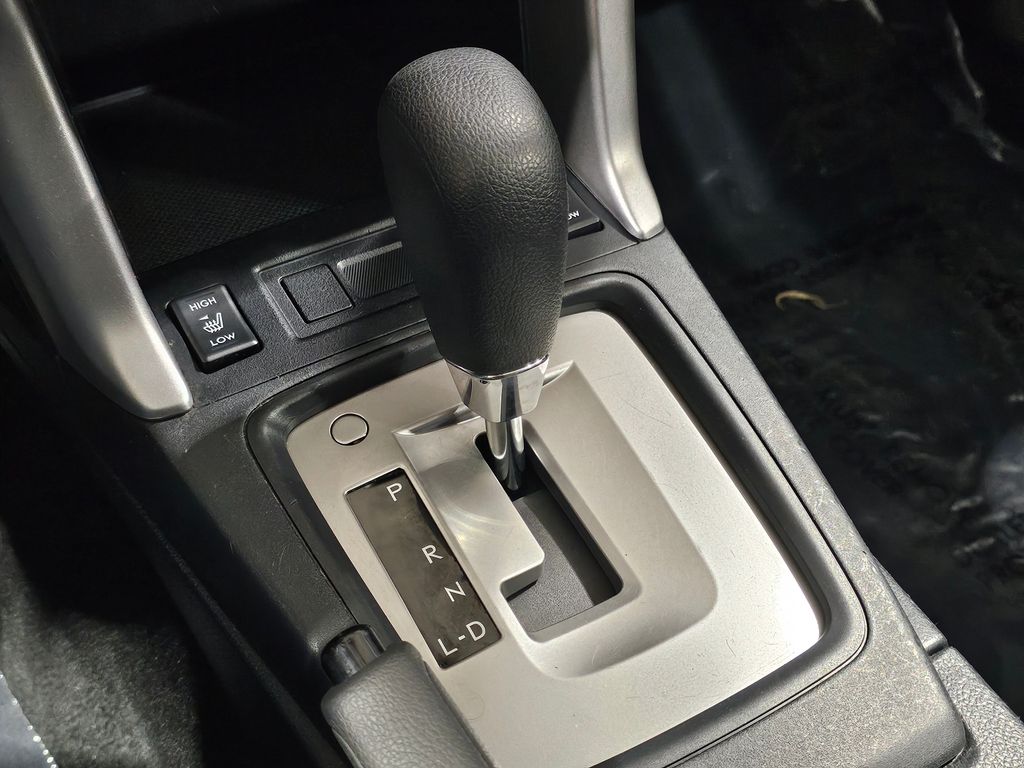 Used 2015 Brown Subaru 2.5i Premium image 32