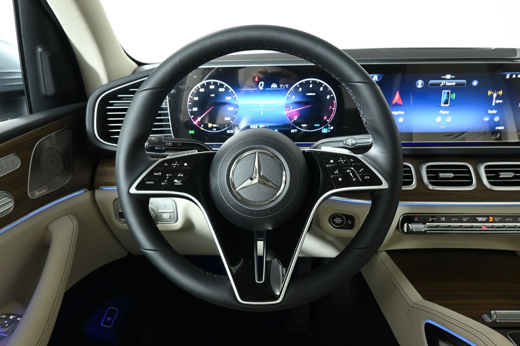 Thumbnail: 2026 Mercedes-Benz GLE - 14