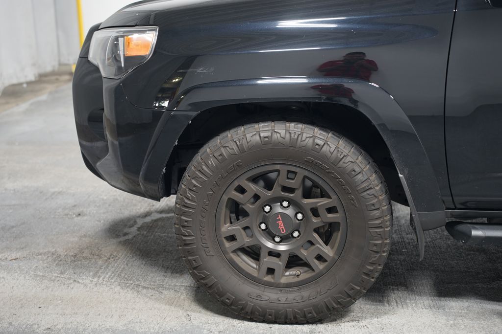 2021 Toyota 4Runner SR5 5