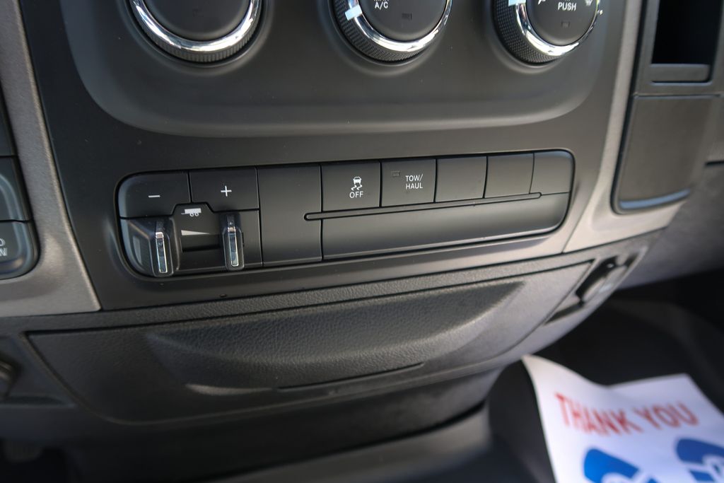 2019 Ram 1500 Classic Express Quad Cab 4x4 6'4" Box