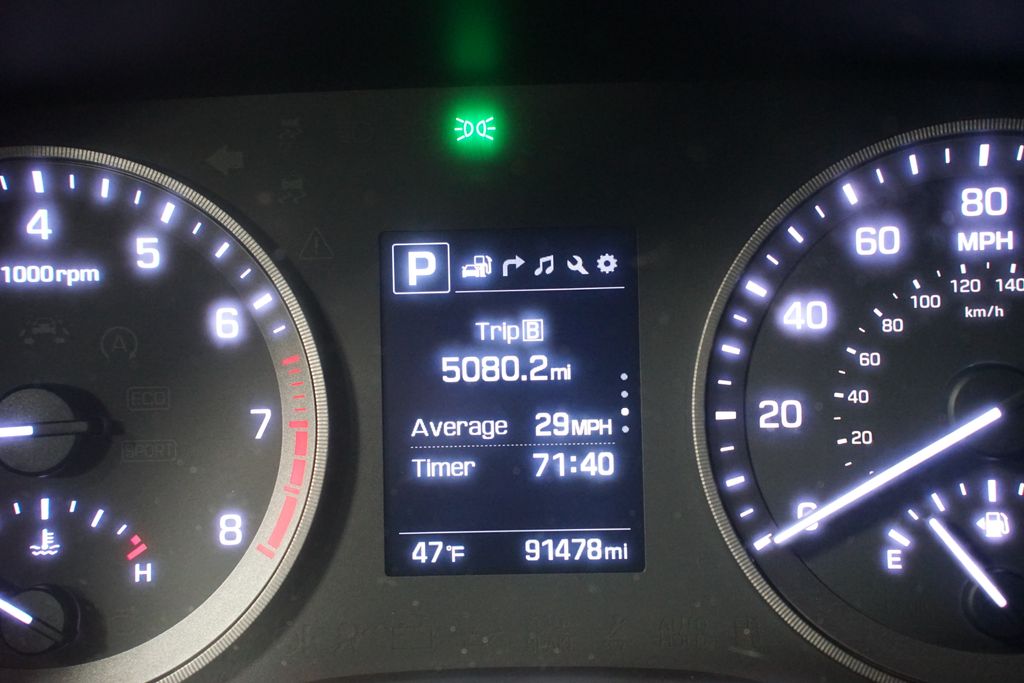 Thumbnail: 2018 Hyundai Tucson - 16