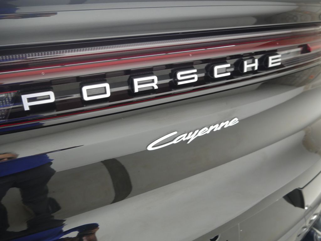 Thumbnail: 2026 Porsche  - 11