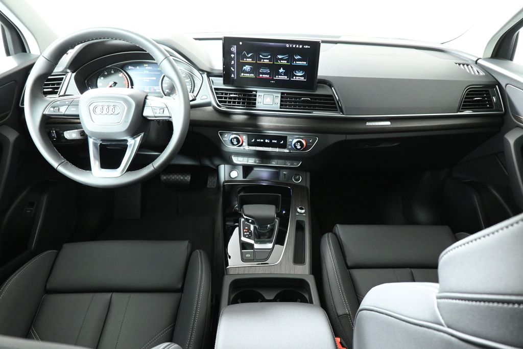 2025 Audi Q5 2.0T 16