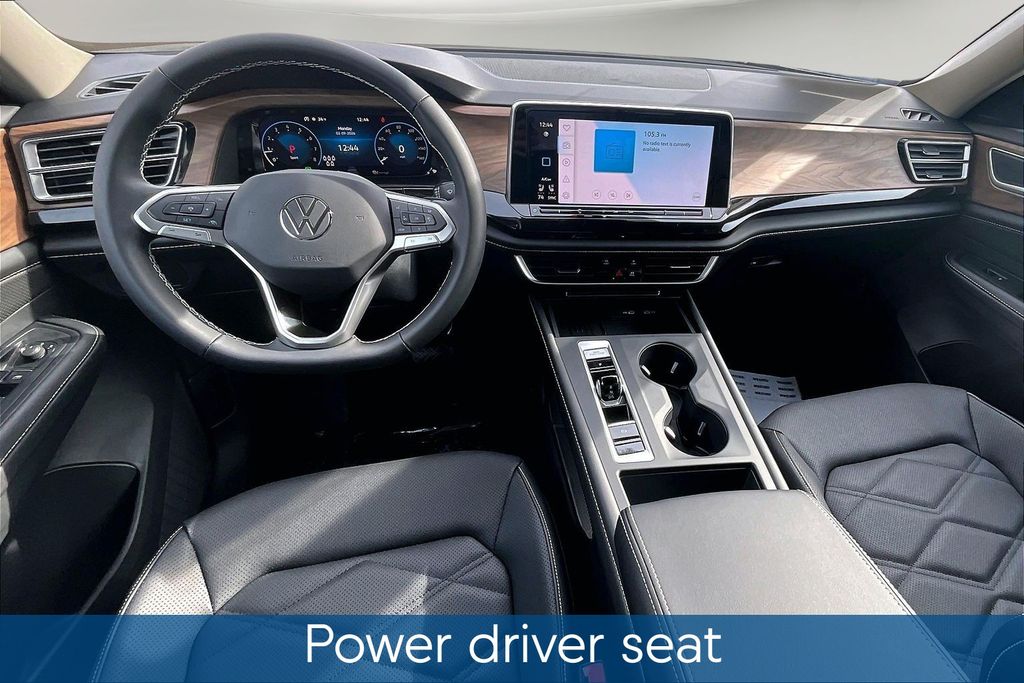 New 2026 White/off-white Volkswagen 2.0T SE image 6