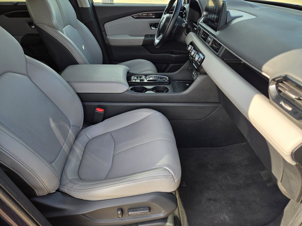 2024 Honda Pilot EX-L Blue at Community Honda