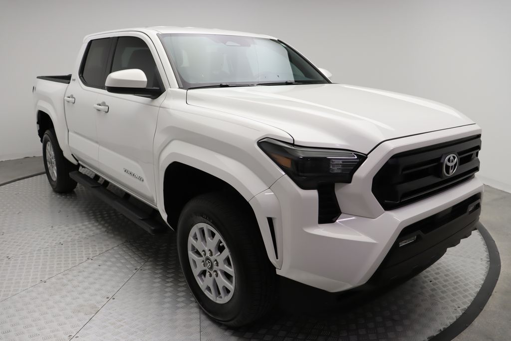 Thumbnail: 2024 Toyota Tacoma - 6