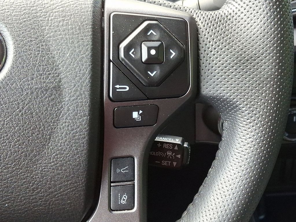2023 Toyota Tacoma TRD Sport 22