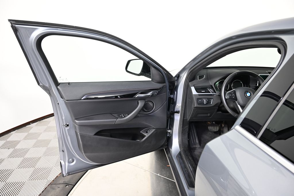 2023 BMW X2 xDrive28i 21