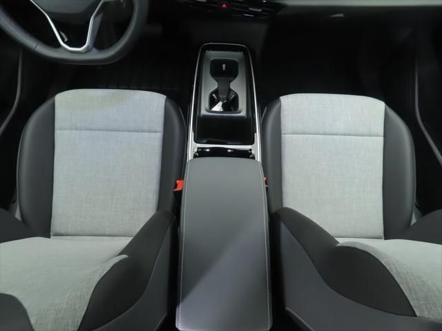 Thumbnail: 2025 Volkswagen ID.4 - 17