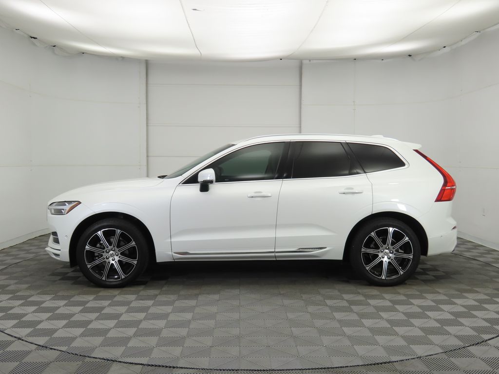 Thumbnail: 2019 Volvo XC60 - 8