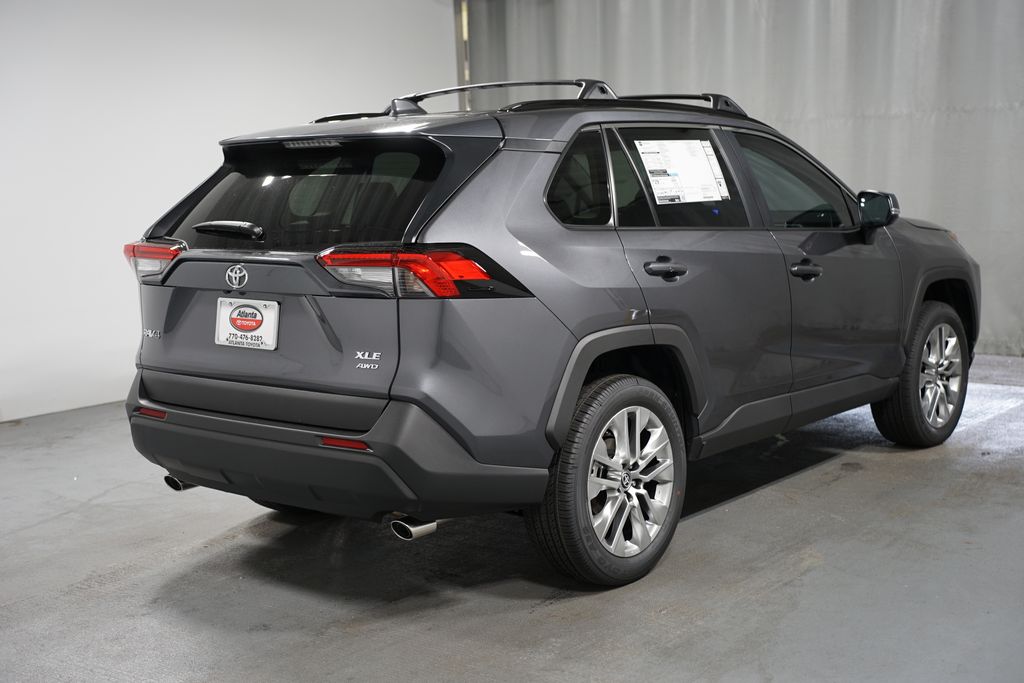 Thumbnail: 2025 Toyota RAV4 - 8
