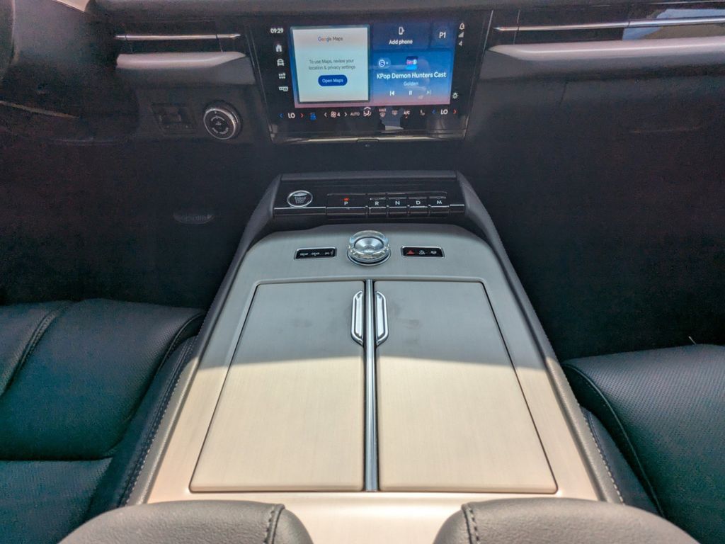 2025 Lincoln Navigator L Reserve