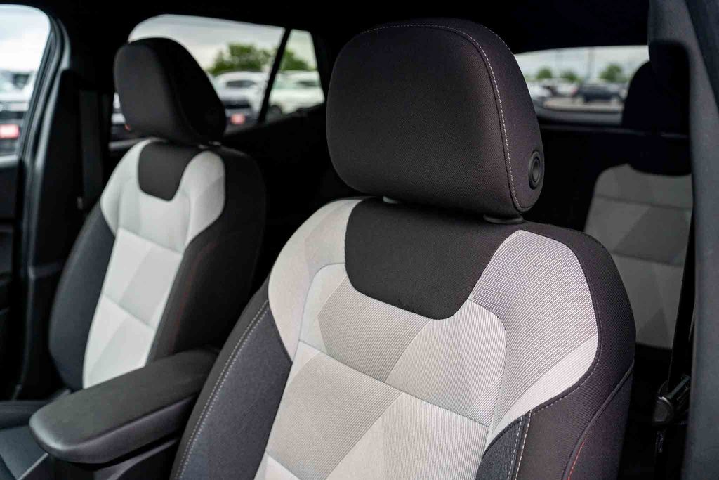 Used Car 2025 Chevrolet Trax  1rs For Sale Under $25,000 In Austin, Texas