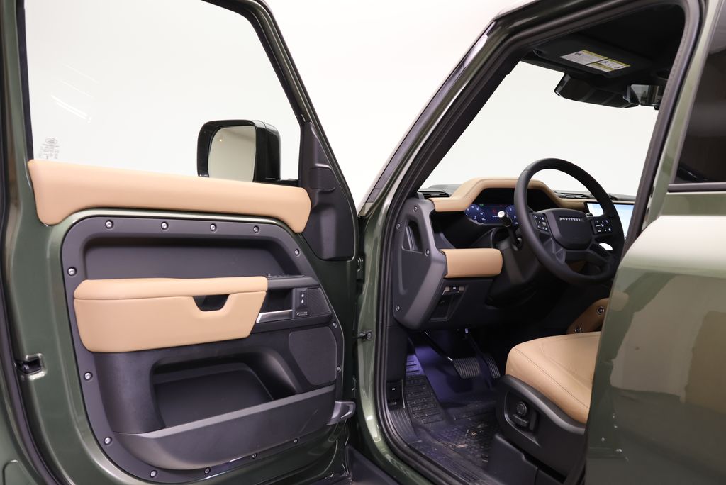 Thumbnail: 2026 Land Rover Defender - 27