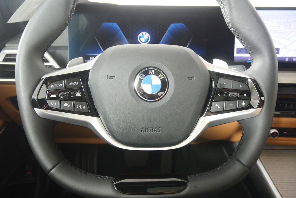 Thumbnail: 2025 BMW 3 Series - 22