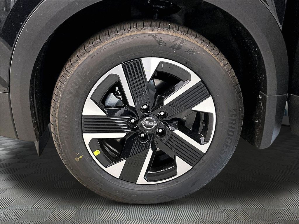 2026 Nissan Kicks — photo 12