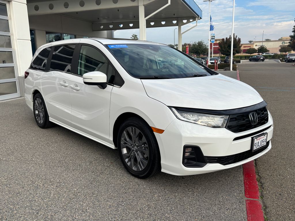 Thumbnail: 2025 Honda Odyssey - 3