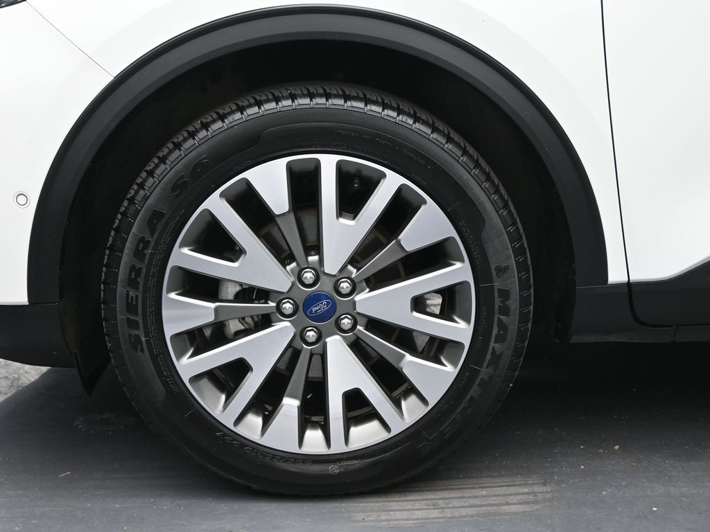 2021 Ford Escape Titanium